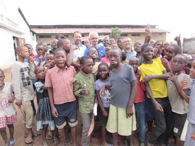 TANZANYA DA KURBAN KESİMİ..-13