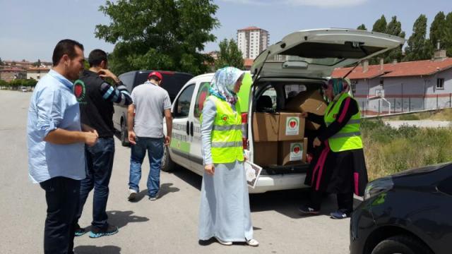 Ankaralı 60 İhtiyaç Sahibi Ailenin Ramazan Kumanyasını Ulaştırmak İçin Köprü Olduk.-3