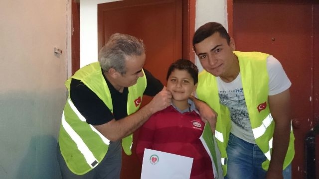 NAKDİ YARDIMLARDA BULUNDUK..-11