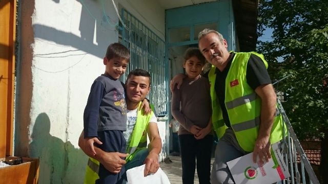 NAKDİ YARDIMLARDA BULUNDUK..-13