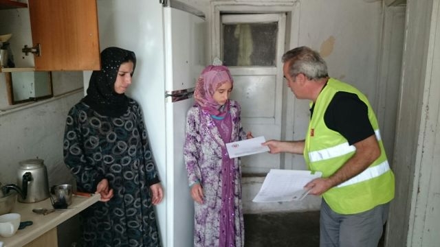 NAKDİ YARDIMLARDA BULUNDUK..-7