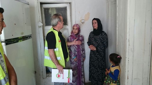 NAKDİ YARDIMLARDA BULUNDUK..-8