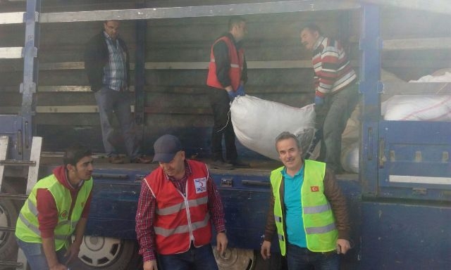 “HAYIR KERVANI” TIRI KİLİS’TEKİ İHTİYAÇ SAHİPLERİNE GÖNDERİLDİ-6