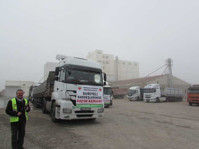 YARDIMELİ DERNEĞİNDEN BAYIRBUCAK TÜRKMENLERE 10 TIR UN-11