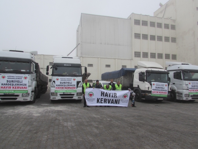 YARDIMELİ DERNEĞİNDEN BAYIRBUCAK TÜRKMENLERE 10 TIR UN-2