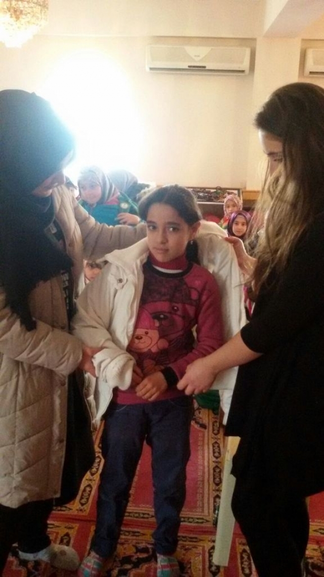  SURİYELİ ÇOCUKLAR ZİYARET EDİLDİ-11