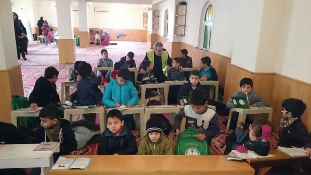  SURİYELİ ÇOCUKLAR ZİYARET EDİLDİ-5