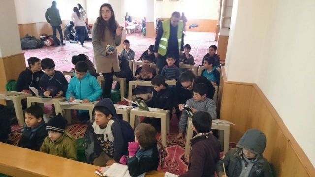  SURİYELİ ÇOCUKLAR ZİYARET EDİLDİ-6