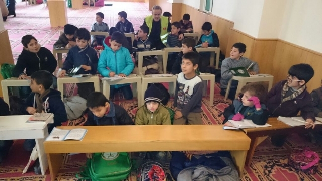  SURİYELİ ÇOCUKLAR ZİYARET EDİLDİ-8