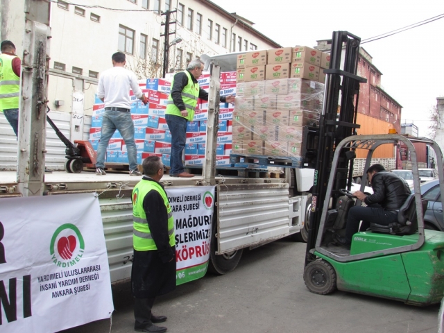 TERÖR MAĞDURU KARDEŞLERİMİZE HAYIR KÖPRÜSÜ OLDUK-6