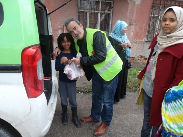 ADAK KURBANLARI KESİMİ DEVAM EDİYOR-15