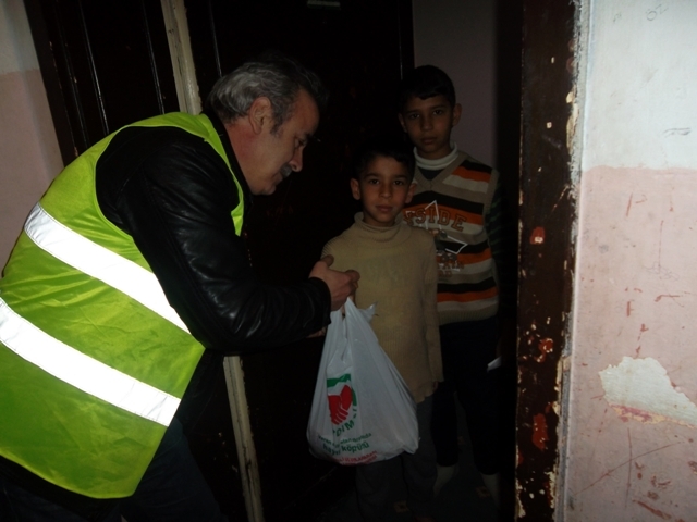 ADAK KURBANLARI KESİMİ DEVAM EDİYOR-6