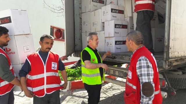 HAYIR KERVANI TIRI HATAYA GÖNDERİLDİ.-6