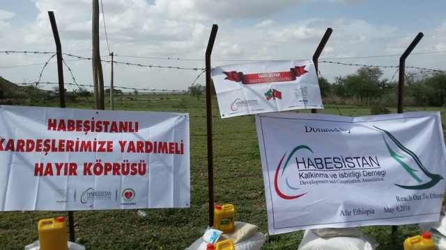 HABEŞİŞTAN’A GIDA PAKETLERİ ULAŞTIRILDI.-2