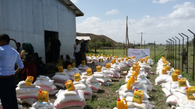 HABEŞİŞTAN’A GIDA PAKETLERİ ULAŞTIRILDI.-6