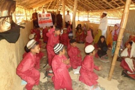 Ankara Yardımeli Derneği olarak 1000 Yetimin Giydirilmesine Köprü Oluyoruz